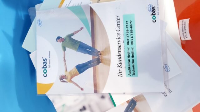 analyseurs-durine-rdoche-cobas-u-411